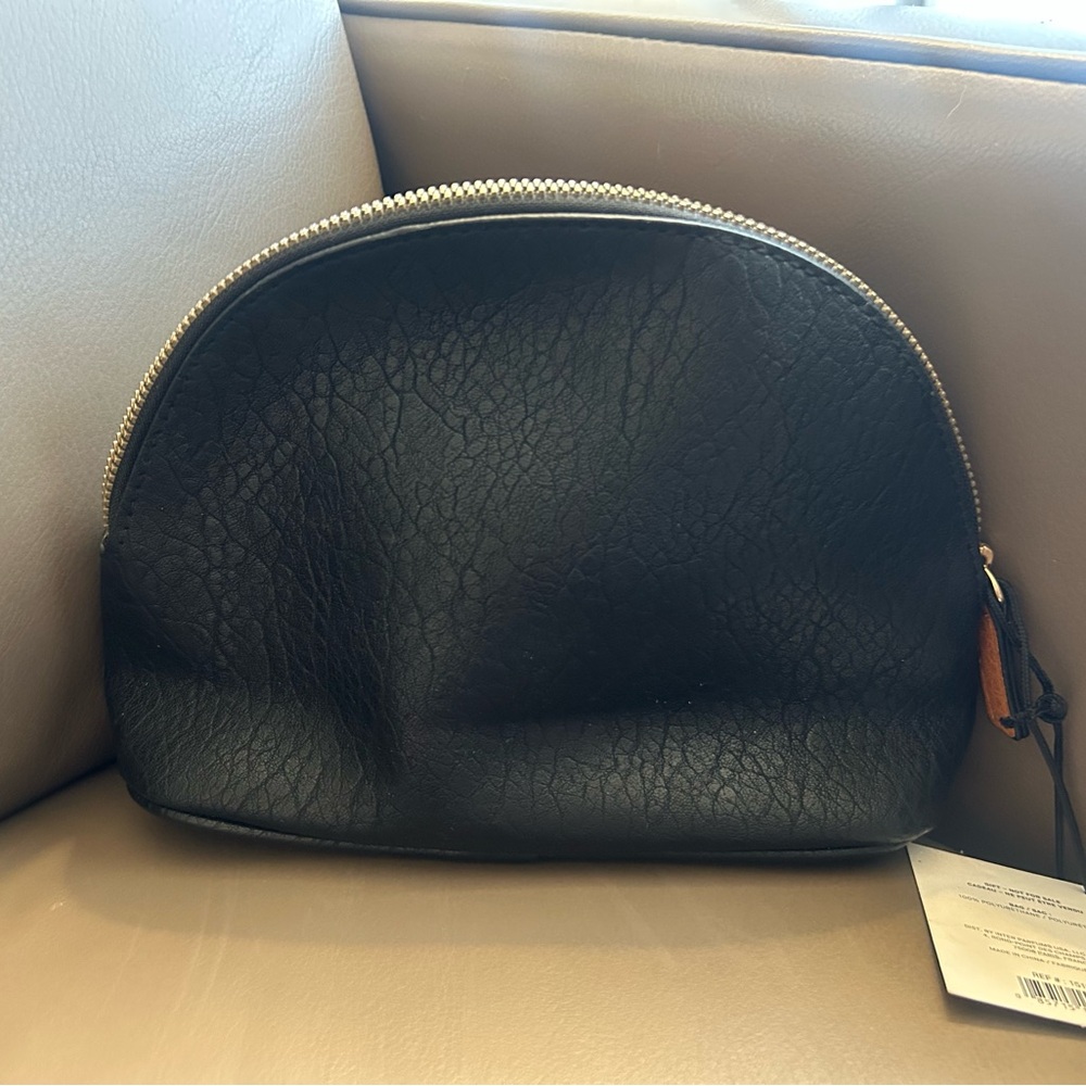 MCM Black and Orange Toiletry Bag with Bold Color Blocking - Picture 3 of 13